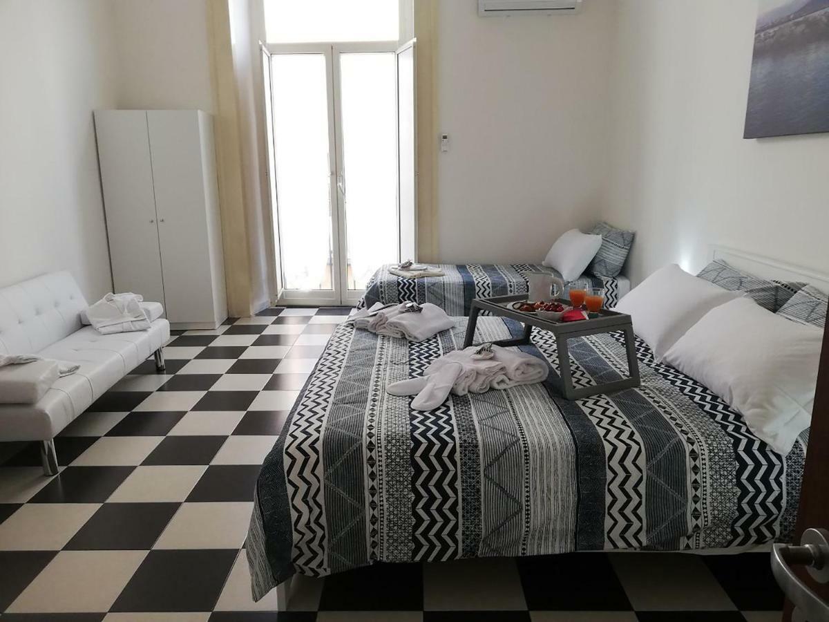דירות Mb Napoles Intera Casa מראה חיצוני תמונה
